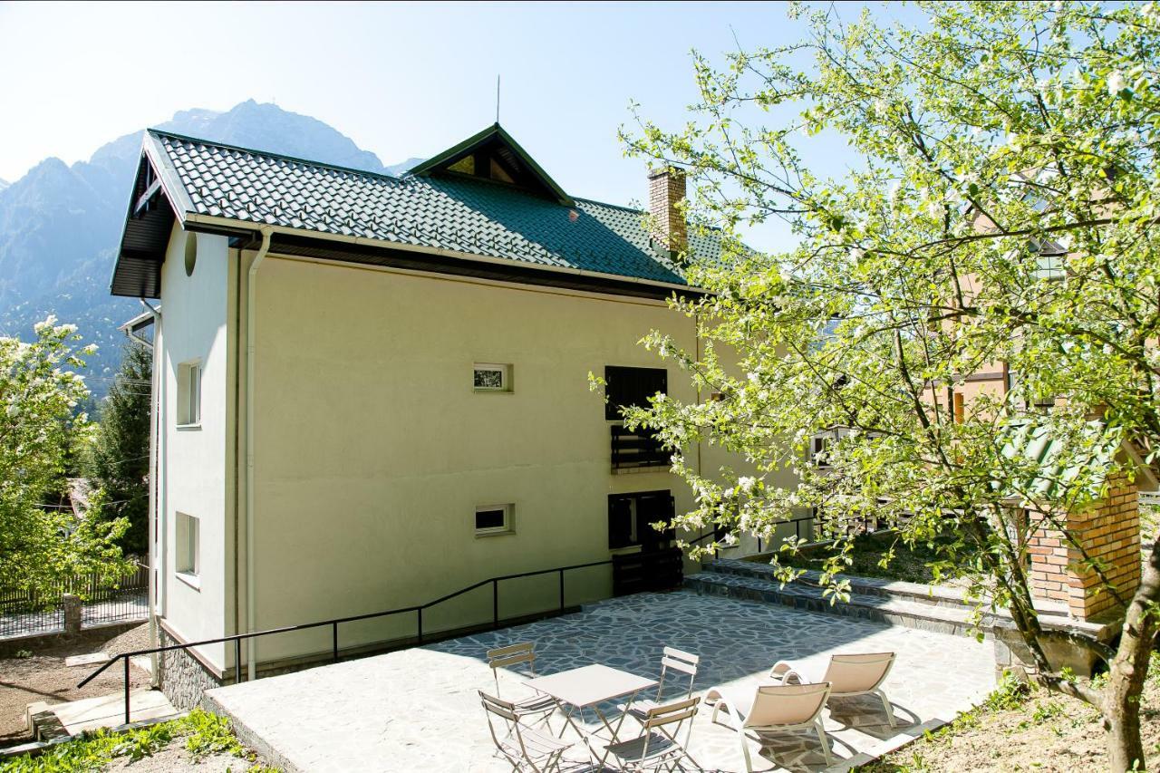 Studio 35 Buşteni Esterno foto